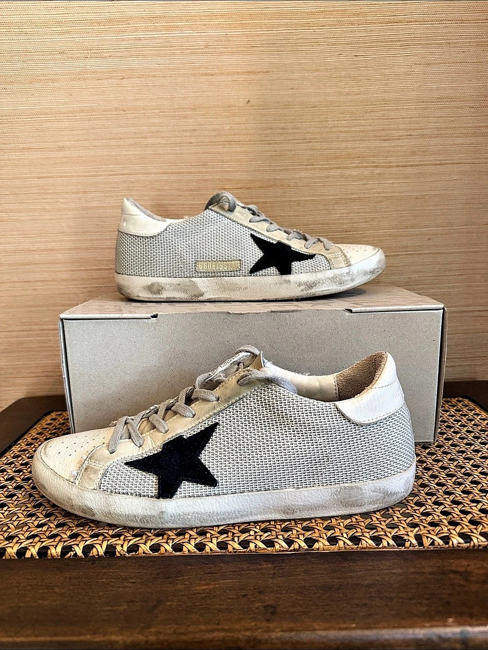 Almost new Golden Goose Pure Star Sneakers with box, dust bag and passport